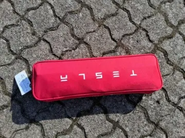 TESLA Model 3 Dual AWD Performance 393 20  Autopilot 3
