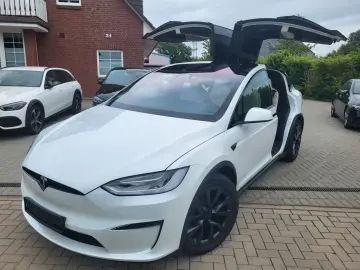 TESLA Model X Plaid 750 KW Full-Self-Drive Anhängerkup