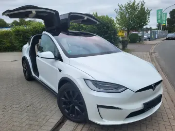 TESLA Model X Plaid 750 KW Full-Self-Drive Anhängerkup
