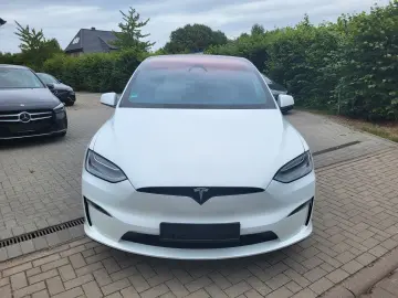 TESLA Model X Plaid 750 KW Full-Self-Drive Anhängerkup