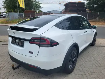 TESLA Model X Plaid 750 KW Full-Self-Drive Anhängerkup