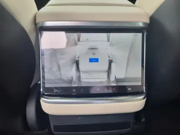 TESLA Model X Plaid 750 KW Full-Self-Drive Anhängerkup