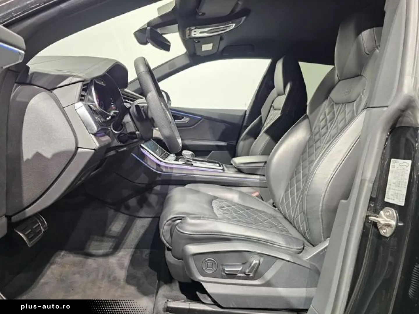 AUDI Q8 55 TFSI Q. 2x S Line Black RS-Sitz B&O Hud 23