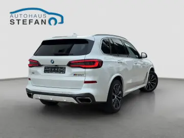 BMW X5 M50i Sportaut. 360  Laser HuD PANO SoftClose