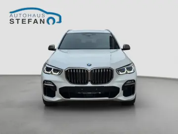 BMW X5 M50i Sportaut. 360  Laser HuD PANO SoftClose