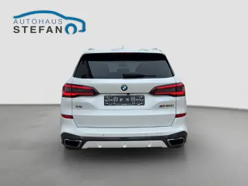 BMW X5 M50i Sportaut. 360  Laser HuD PANO SoftClose