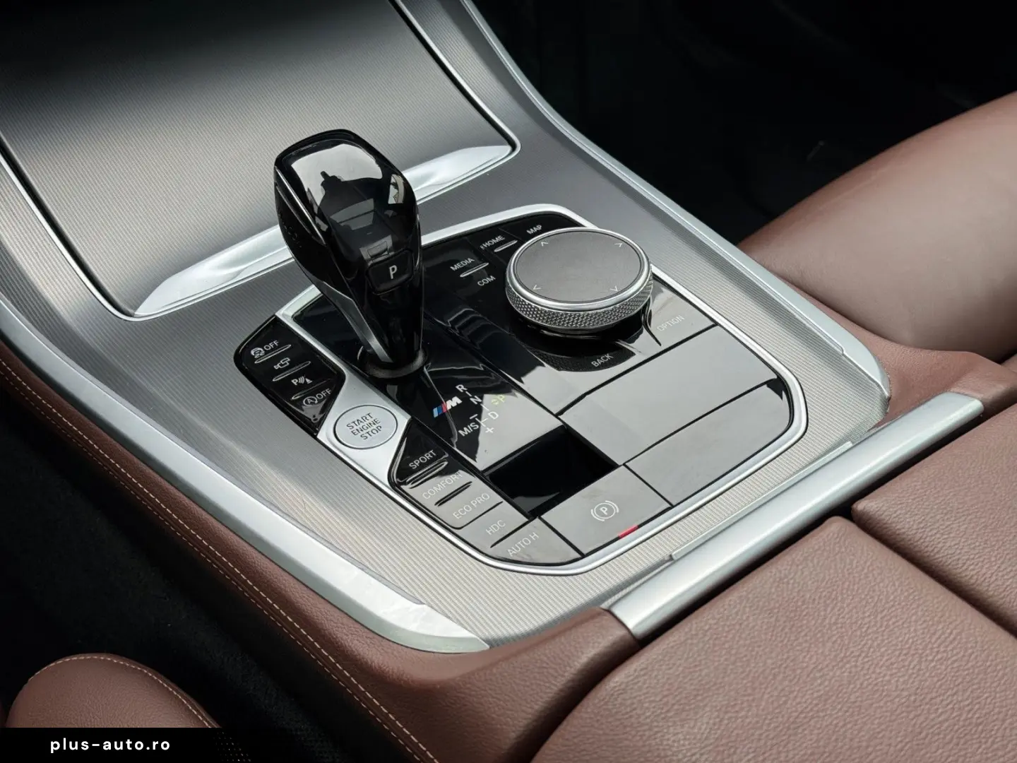 BMW X5 M50i Sportaut. 360  Laser HuD PANO SoftClose