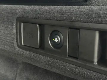BMW X5 M50i Sportaut. 360  Laser HuD PANO SoftClose