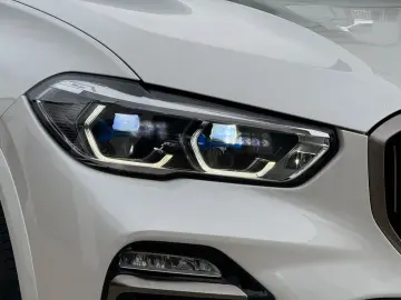 BMW X5 M50i Sportaut. 360  Laser HuD PANO SoftClose