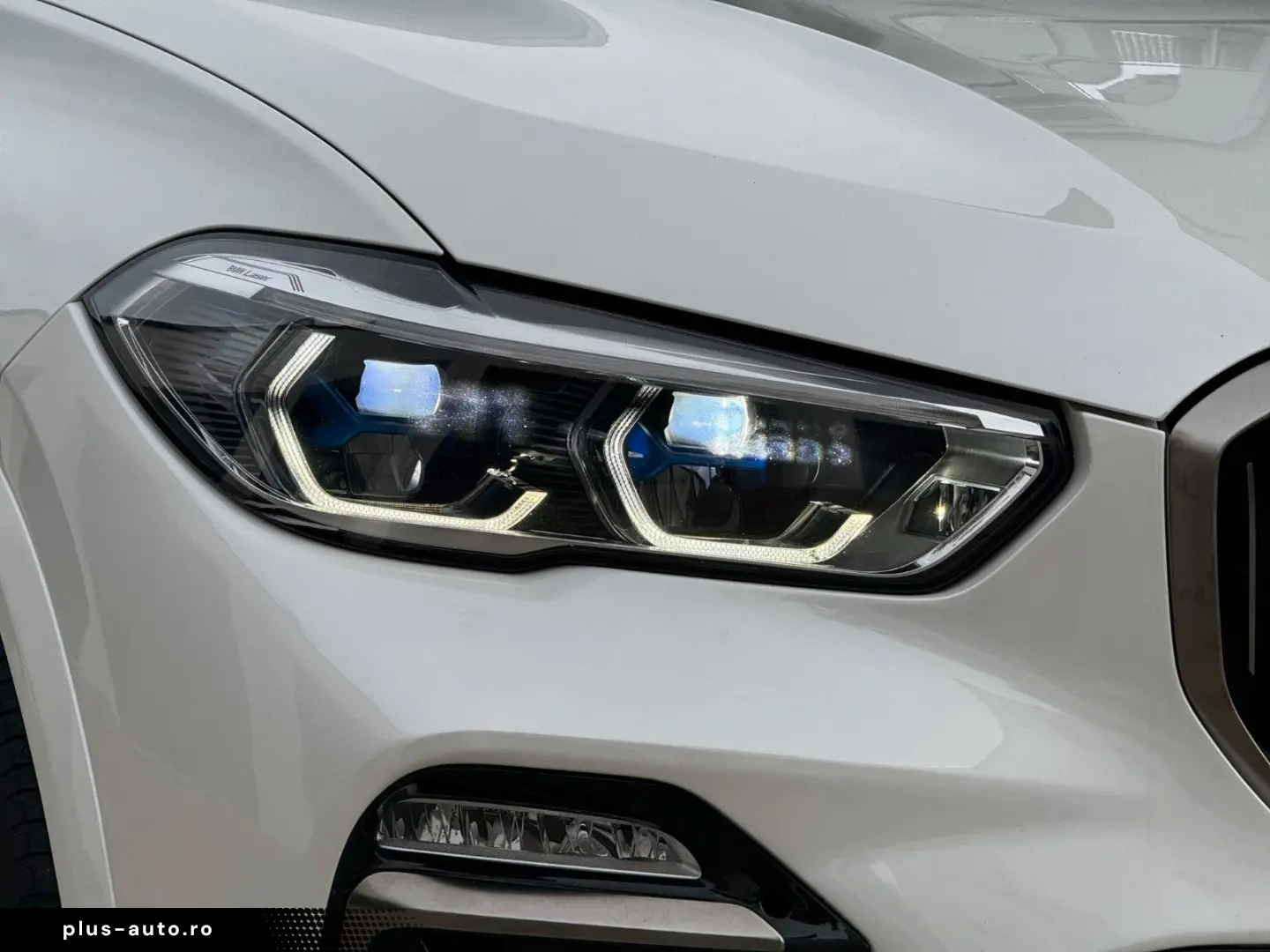 BMW X5 M50i Sportaut. 360  Laser HuD PANO SoftClose