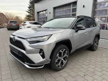 TOYOTA RAV 4 2.5 PlugIn Hybrid 4x4 Style VOLL 2024er
