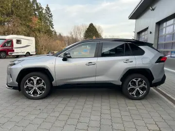TOYOTA RAV 4 2.5 PlugIn Hybrid 4x4 Style VOLL 2024er