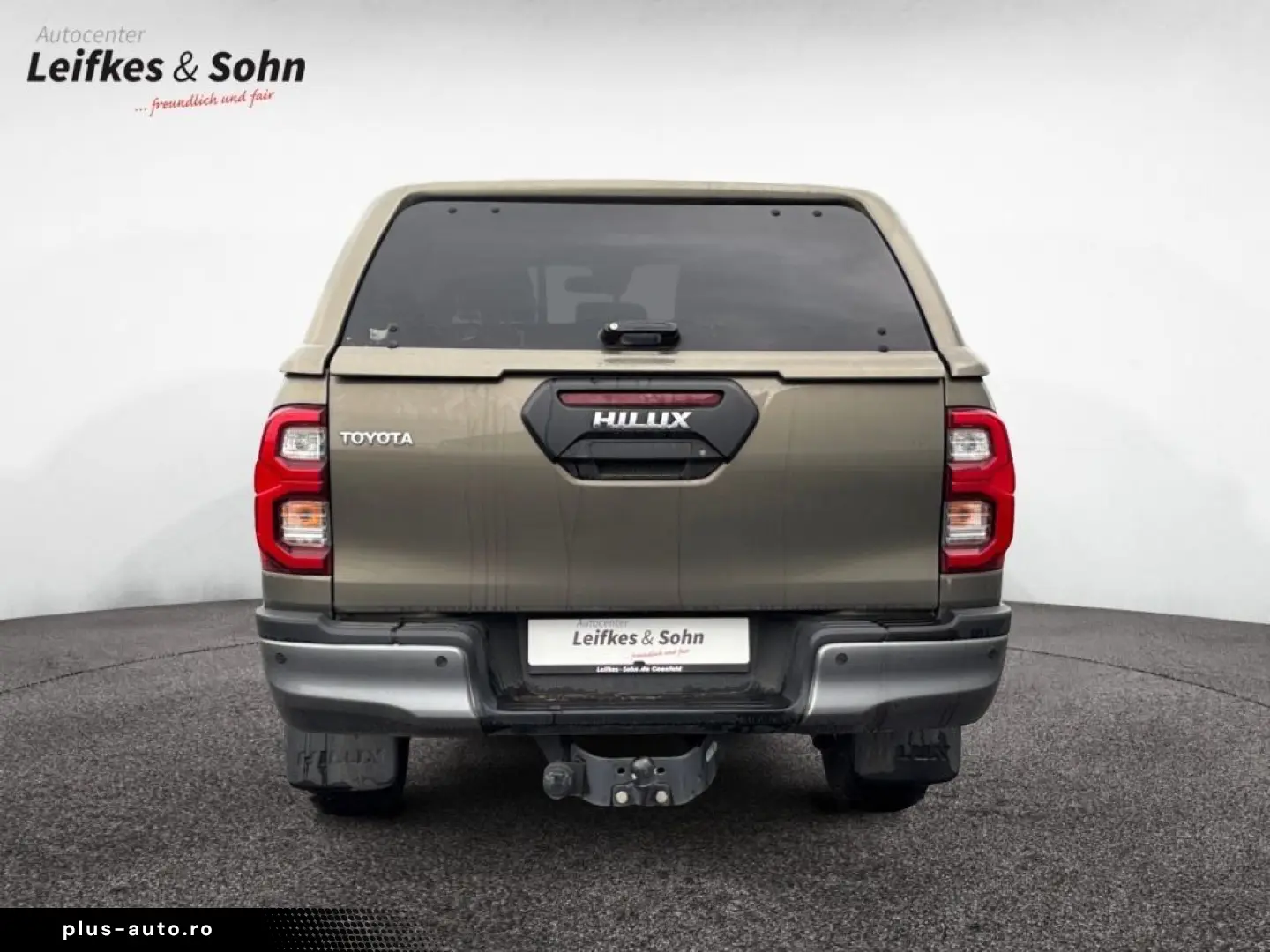 TOYOTA HiLux 4x4 Double Cab Invincible Hardtop   AHK