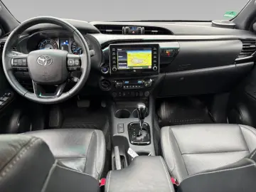 TOYOTA HiLux 4x4 Double Cab Invincible Hardtop   AHK