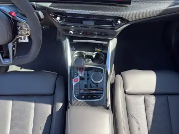 BMW M4 Competition xDrive Cabrio NP 127.479 -