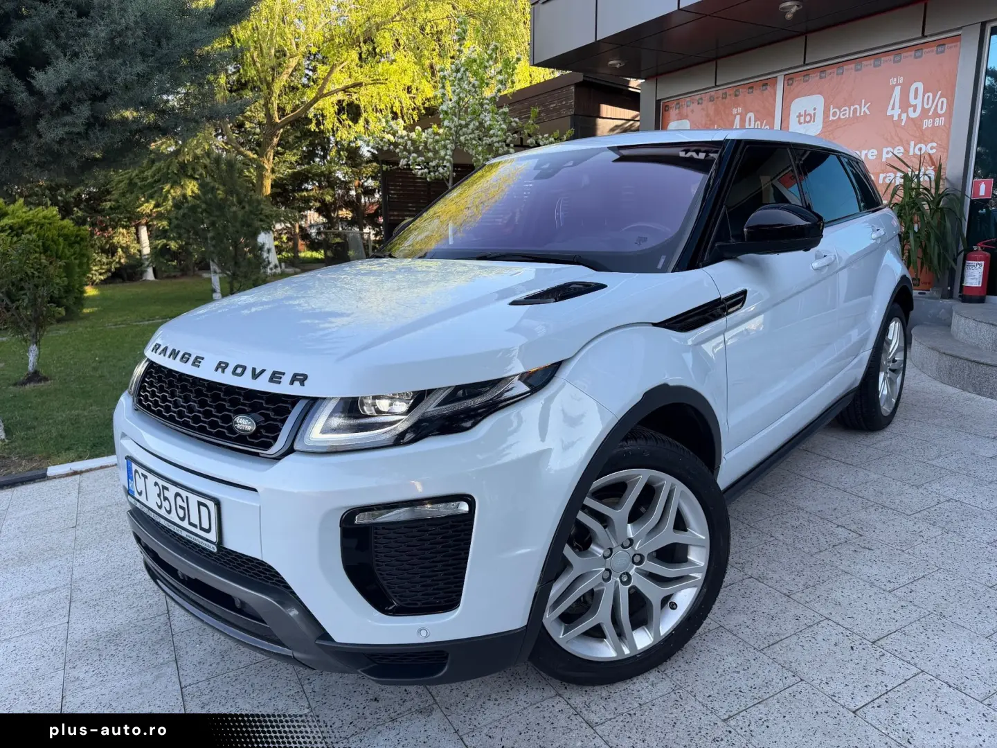 Land-Rover Range-Rover-Evoque