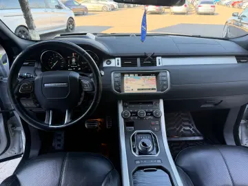 Land-Rover Range-Rover-Evoque