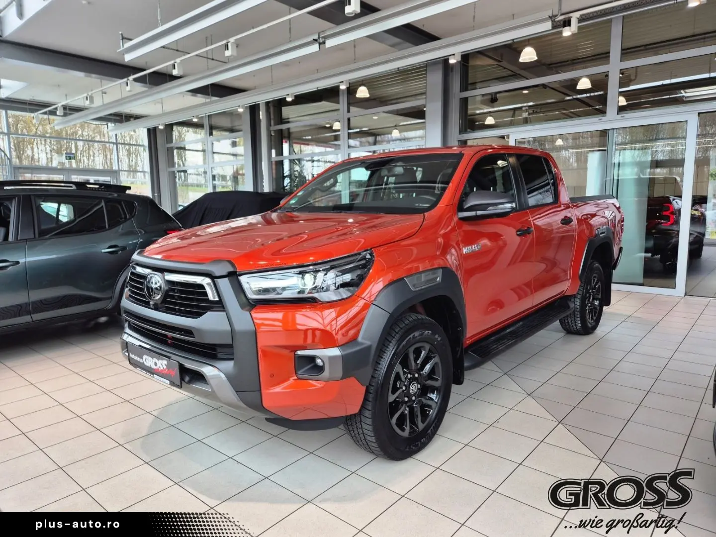 TOYOTA Hilux DC Invincible   AHK   JBL   Rollo   Garant