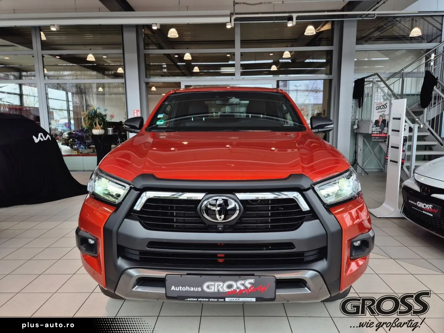TOYOTA Hilux DC Invincible   AHK   JBL   Rollo   Garant