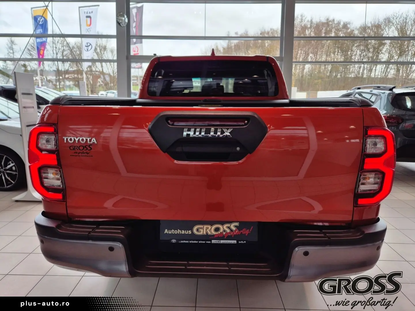 TOYOTA Hilux DC Invincible   AHK   JBL   Rollo   Garant