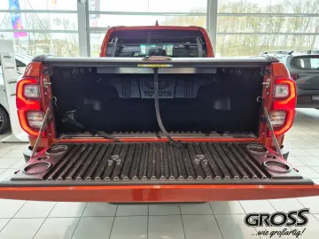 TOYOTA Hilux DC Invincible   AHK   JBL   Rollo   Garant