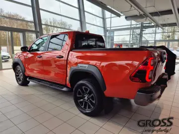 TOYOTA Hilux DC Invincible   AHK   JBL   Rollo   Garant