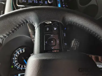 TOYOTA Hilux DC Invincible   AHK   JBL   Rollo   Garant