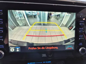 TOYOTA Hilux DC Invincible   AHK   JBL   Rollo   Garant