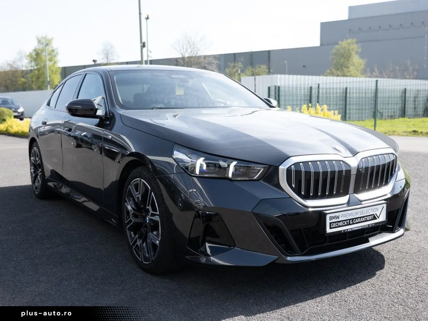 BMW 520d xDrive M-Sport AHK STANDHZ HUD 360  LED ACC
