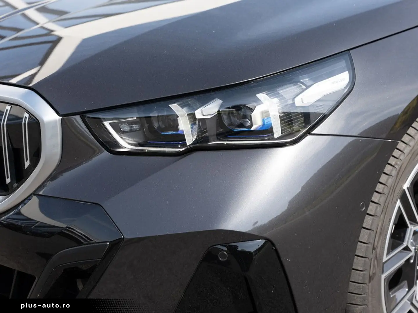 BMW 520d xDrive M-Sport AHK STANDHZ HUD 360  LED ACC