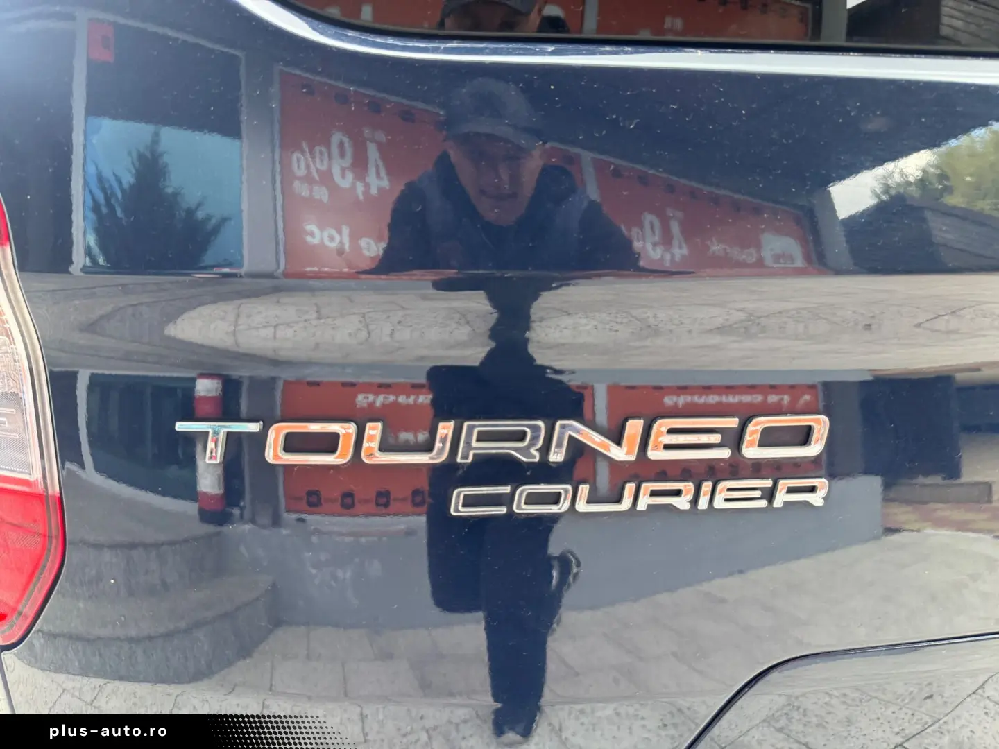 Ford Tourneo-Courier