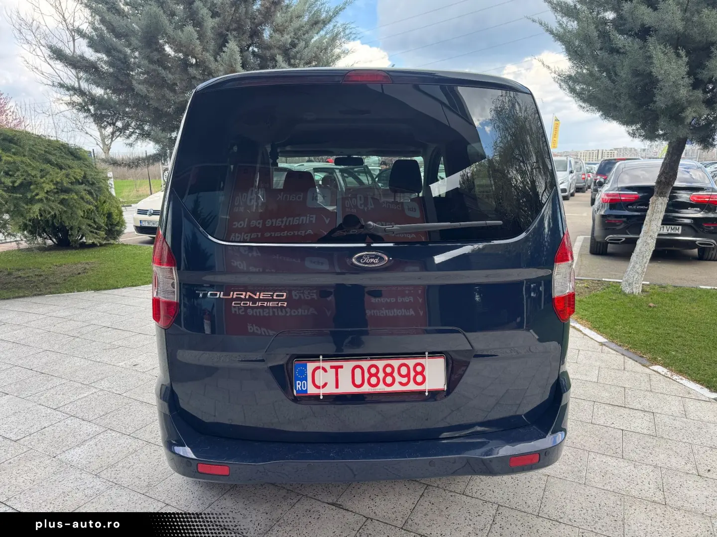 Ford Tourneo-Courier