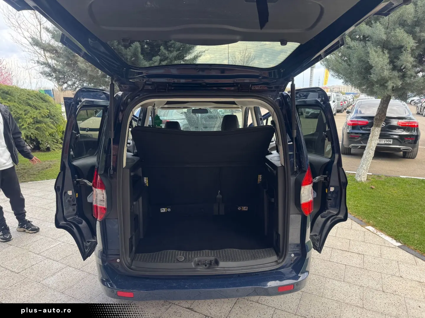 Ford Tourneo-Courier