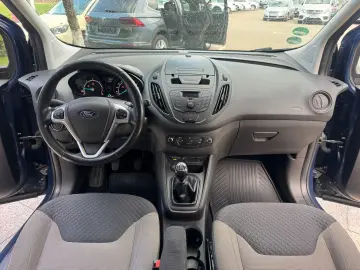 Ford Tourneo-Courier