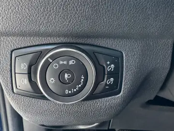 Ford Tourneo-Courier