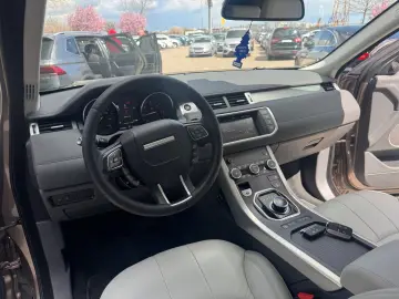 Land-Rover Range-Rover-Evoque