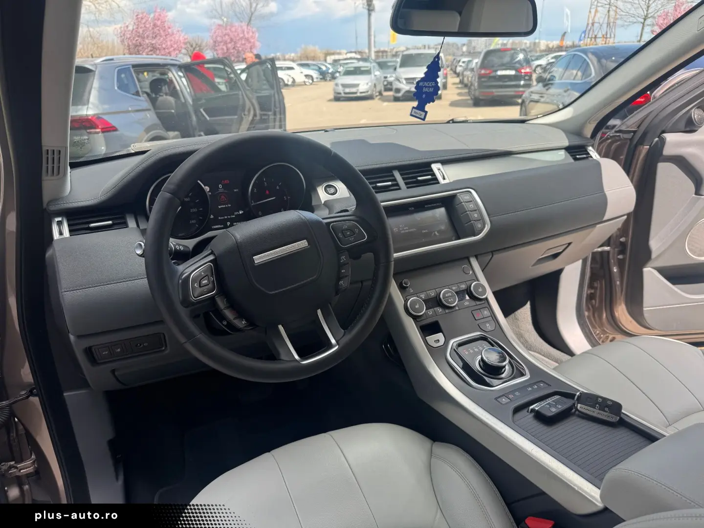Land-Rover Range-Rover-Evoque