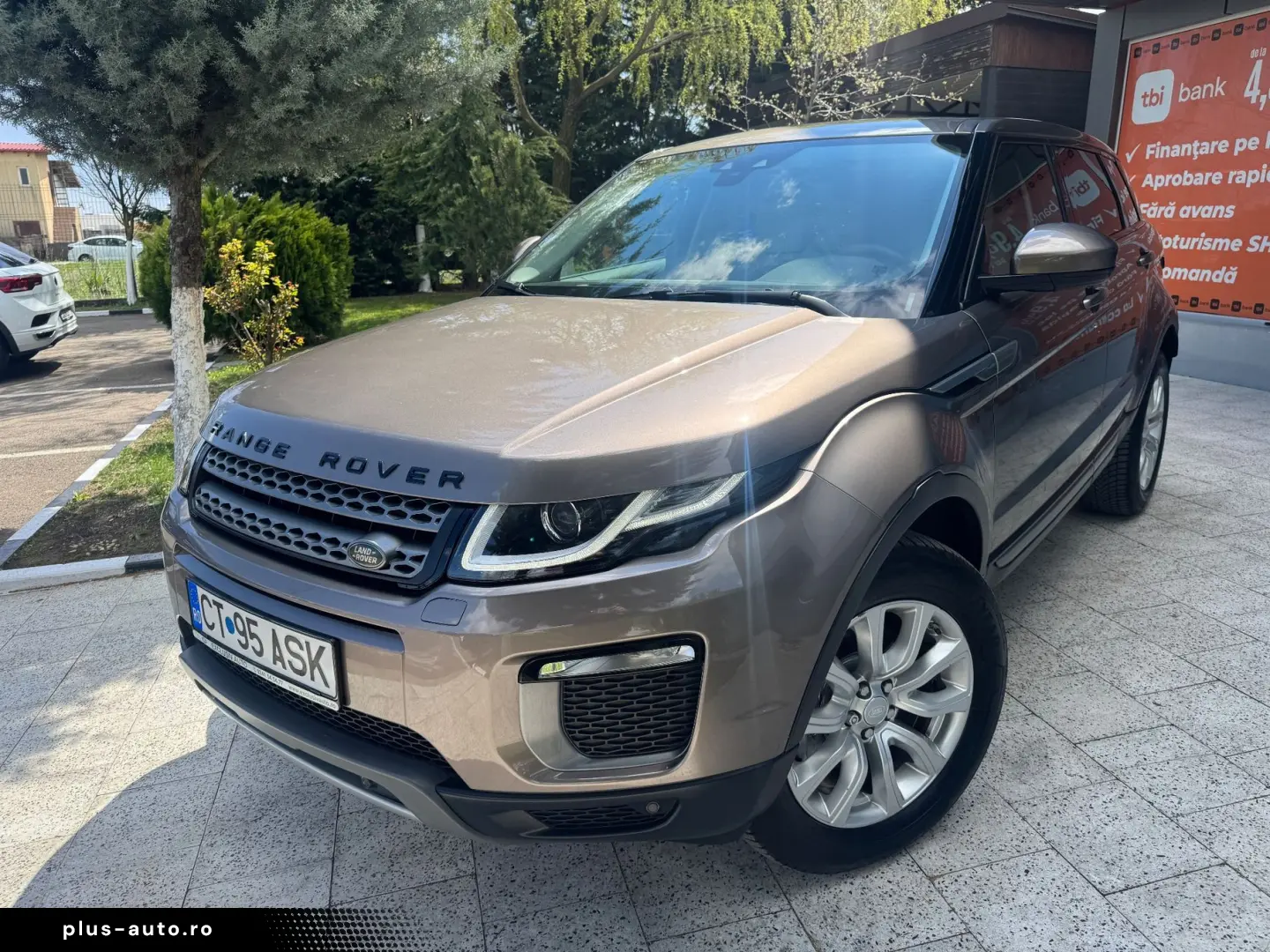 Land-Rover Range-Rover-Evoque