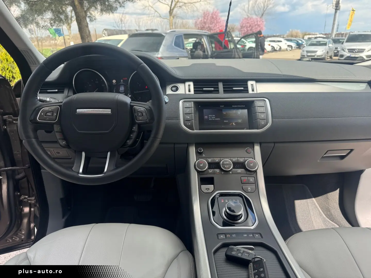 Land-Rover Range-Rover-Evoque