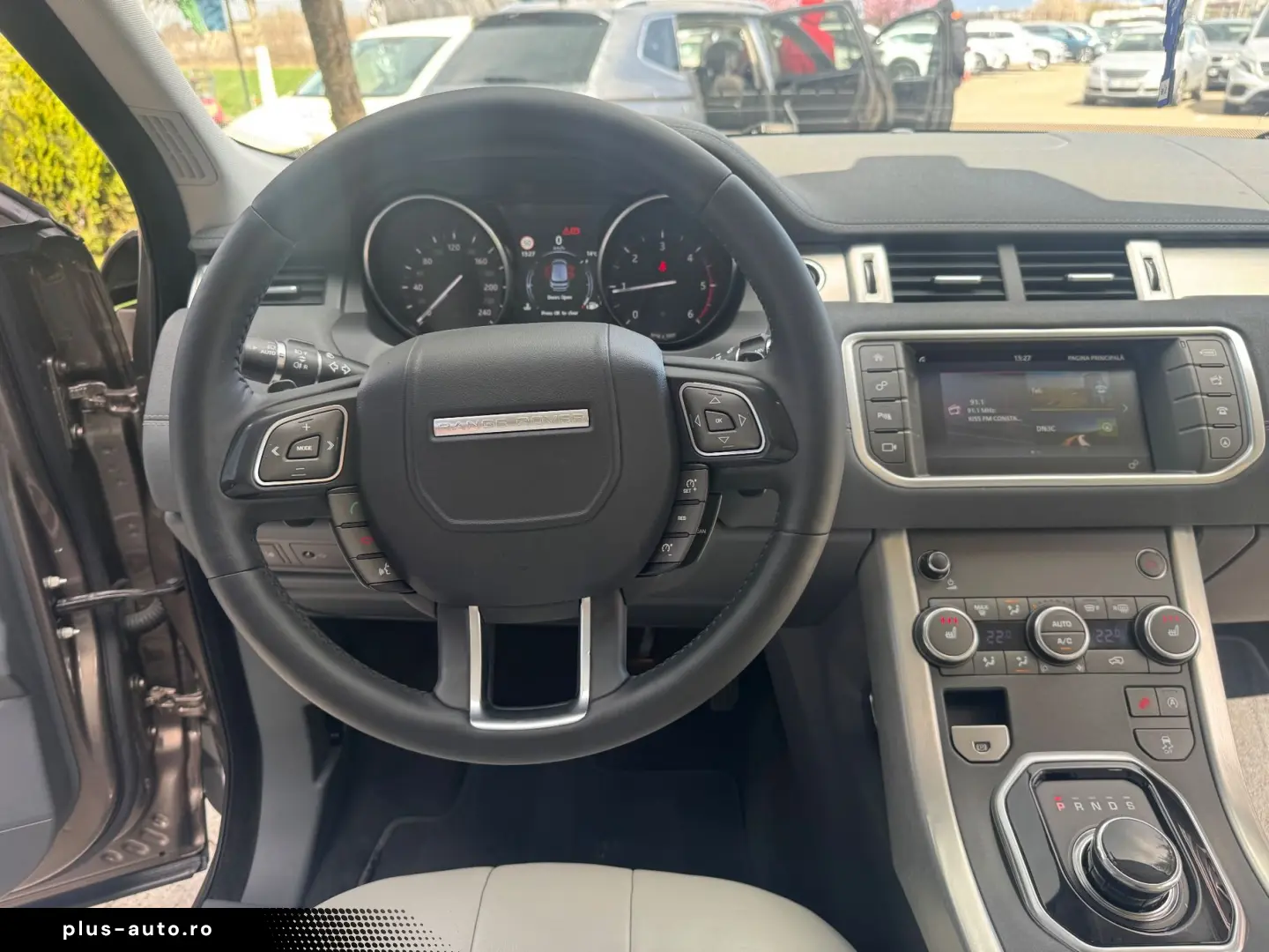 Land-Rover Range-Rover-Evoque