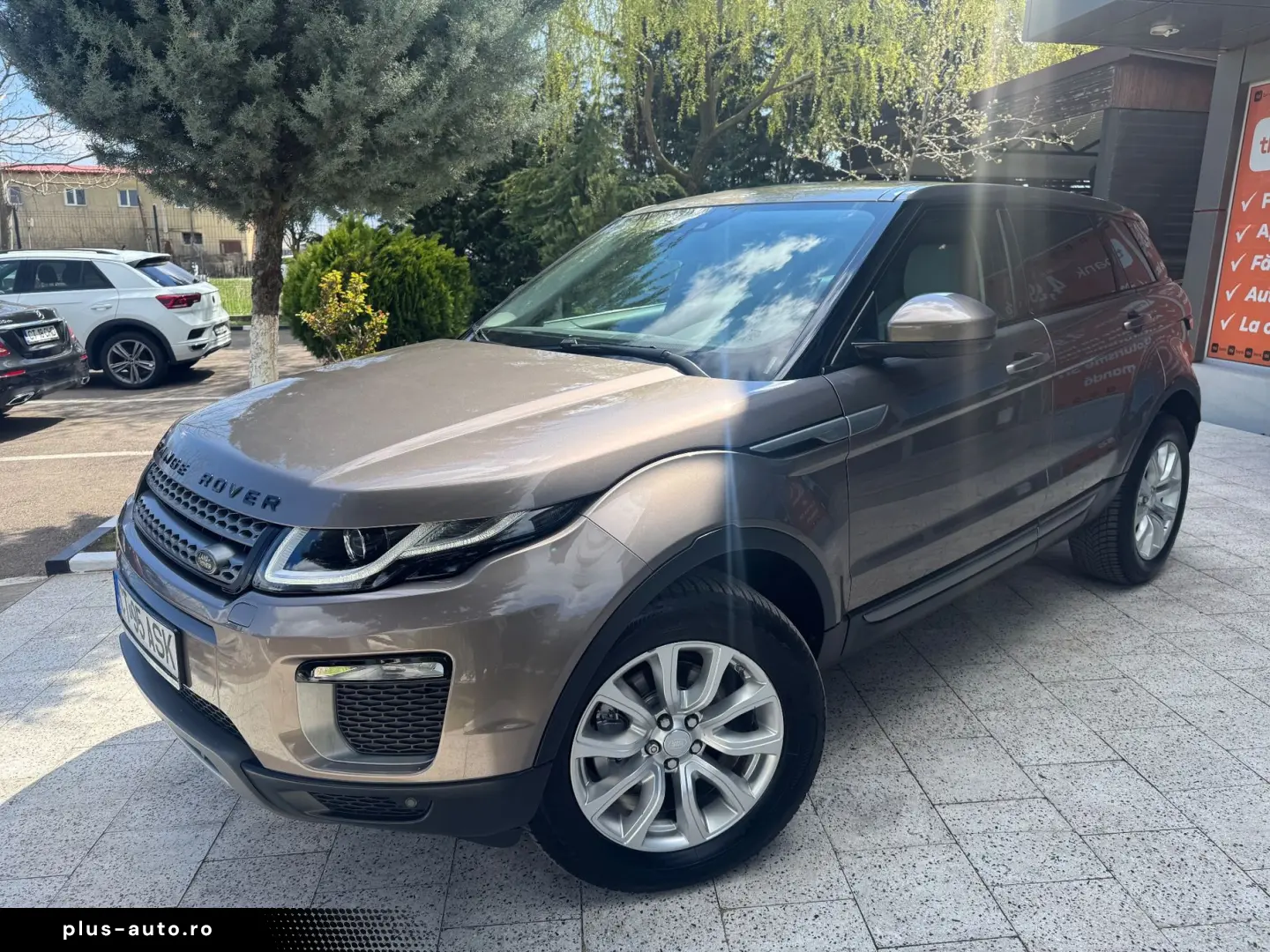 Land-Rover Range-Rover-Evoque
