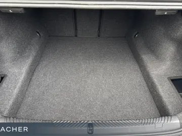 BMW 520d xDrive Lim M Sport LCPro.HuD Klima-Sitz