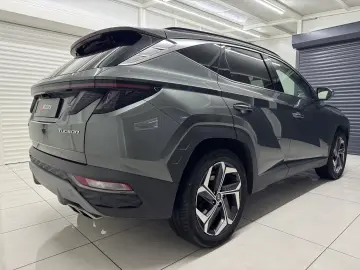 HYUNDAI TUCSON 230 CP - HYBRID – 4WD PRIME