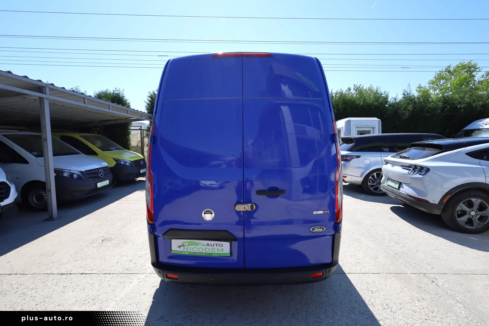 Ford Transit Custom L2H2 2.0D 170CP MHEV