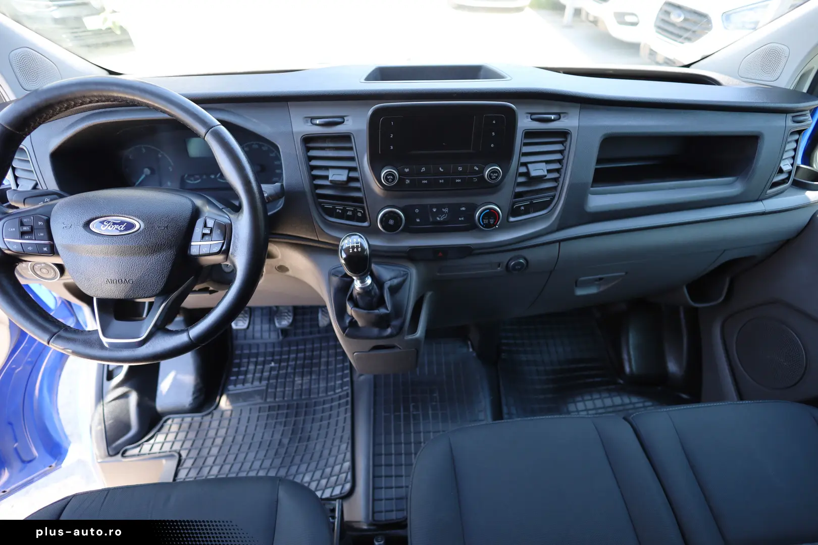 Ford Transit Custom L2H2 2.0D 170CP MHEV