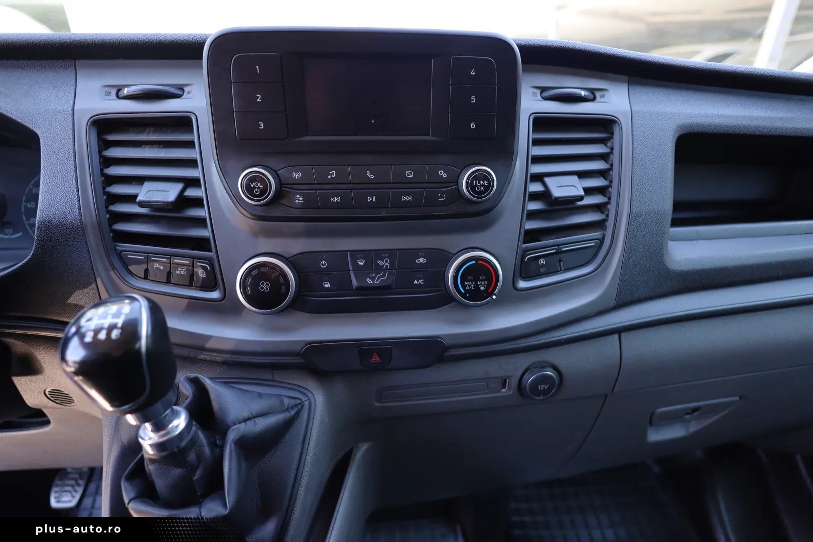 Ford Transit Custom L2H2 2.0D 170CP MHEV