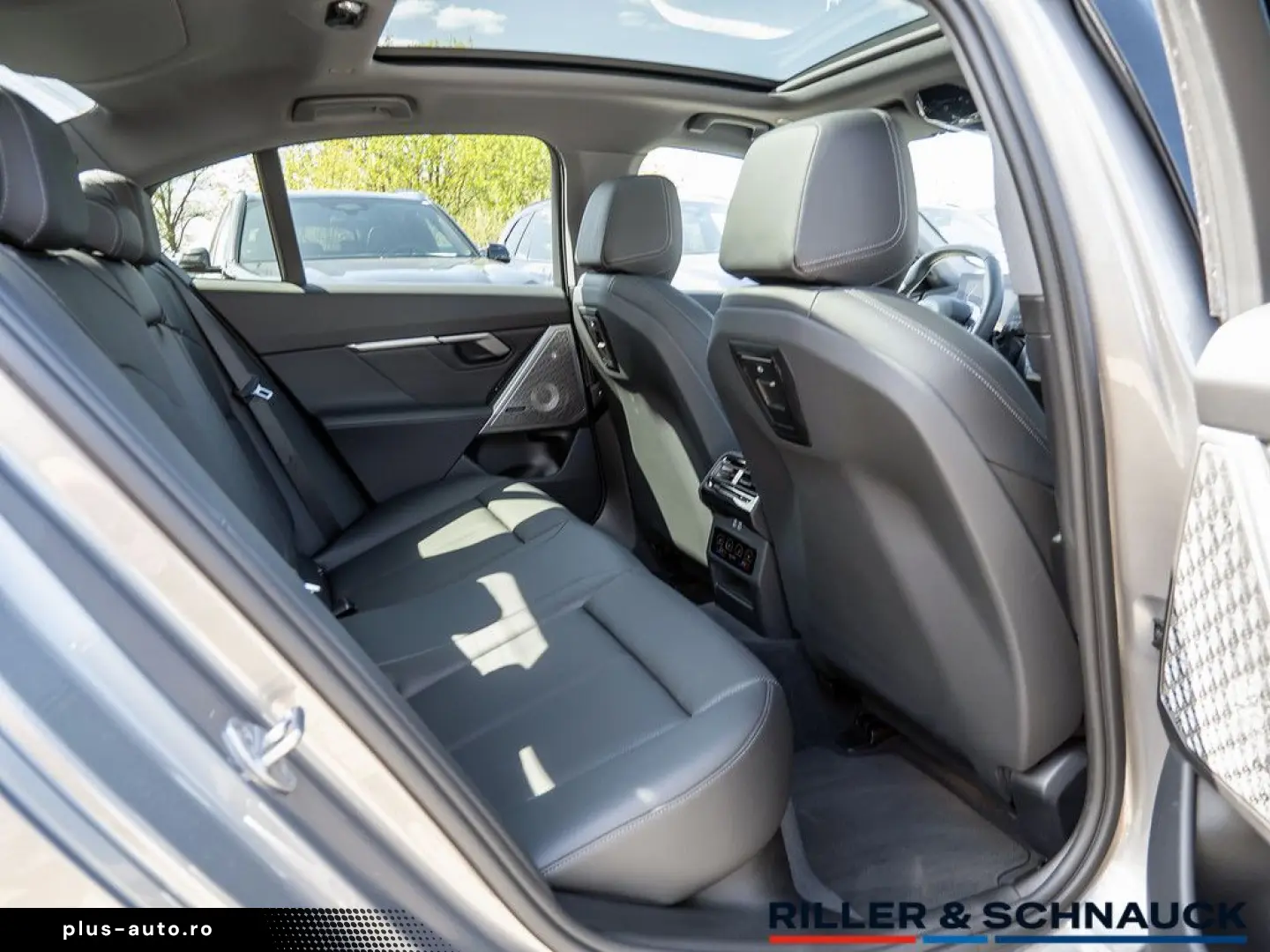 BMW 520d xDrive STANDHZ SITZBELÜFTUNG LED PANO 360