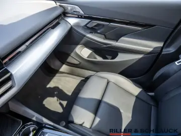 BMW 520d xDrive STANDHZ SITZBELÜFTUNG LED PANO 360