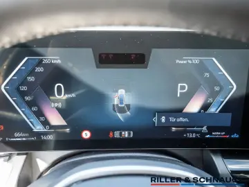BMW 520d xDrive STANDHZ SITZBELÜFTUNG LED PANO 360