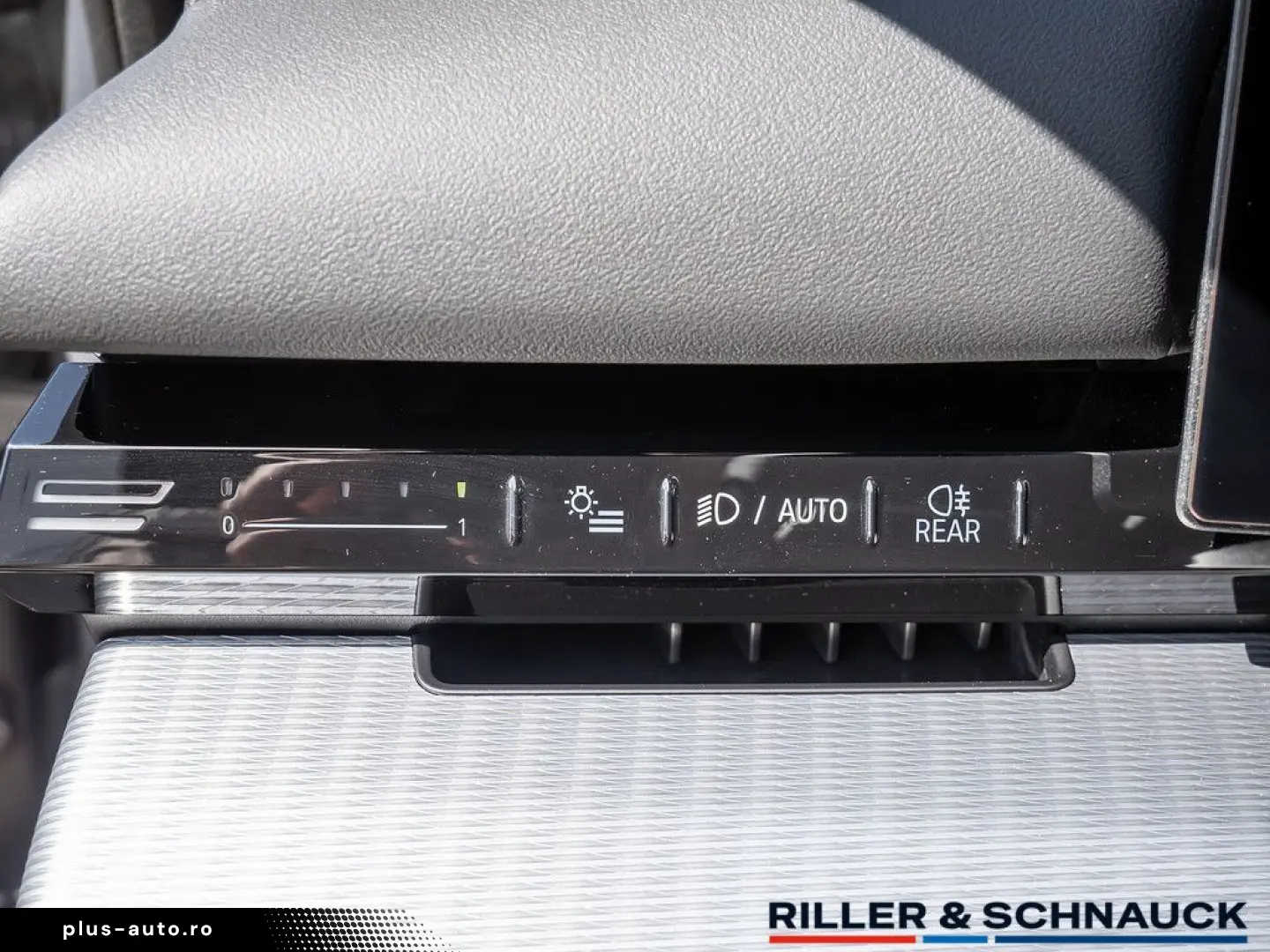 BMW 520d xDrive STANDHZ SITZBELÜFTUNG LED PANO 360